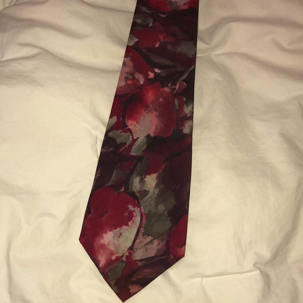 Evan Picone neck tie